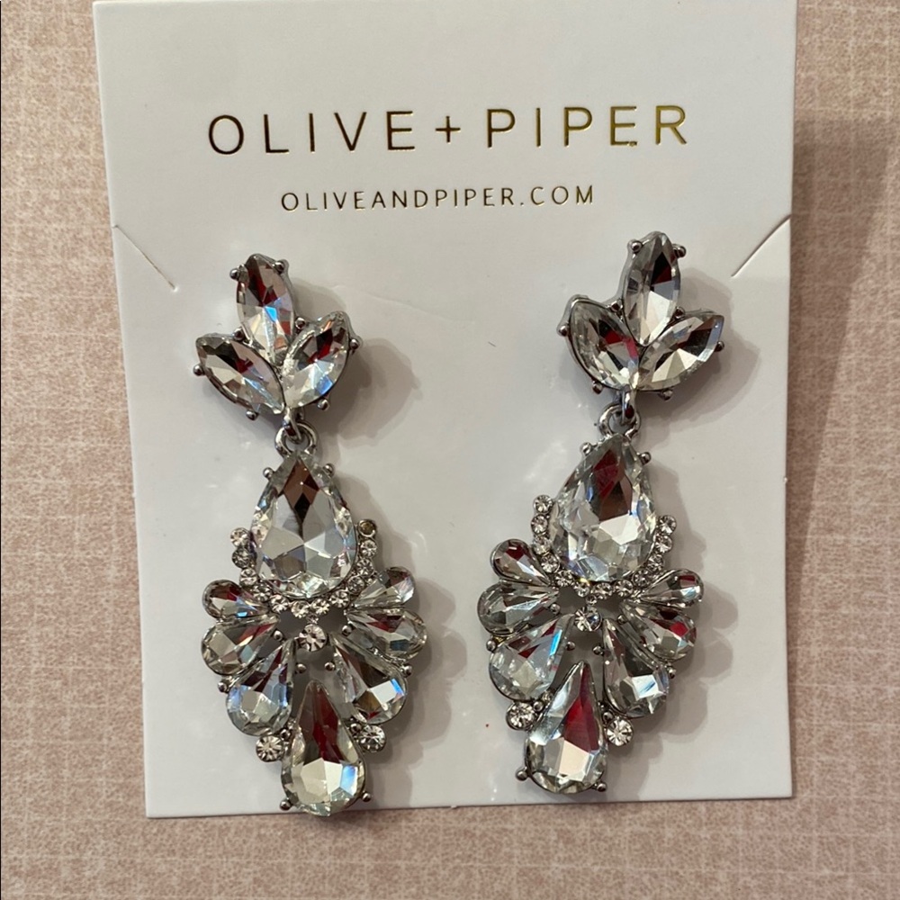 Olive and Piper - Dakota Drops